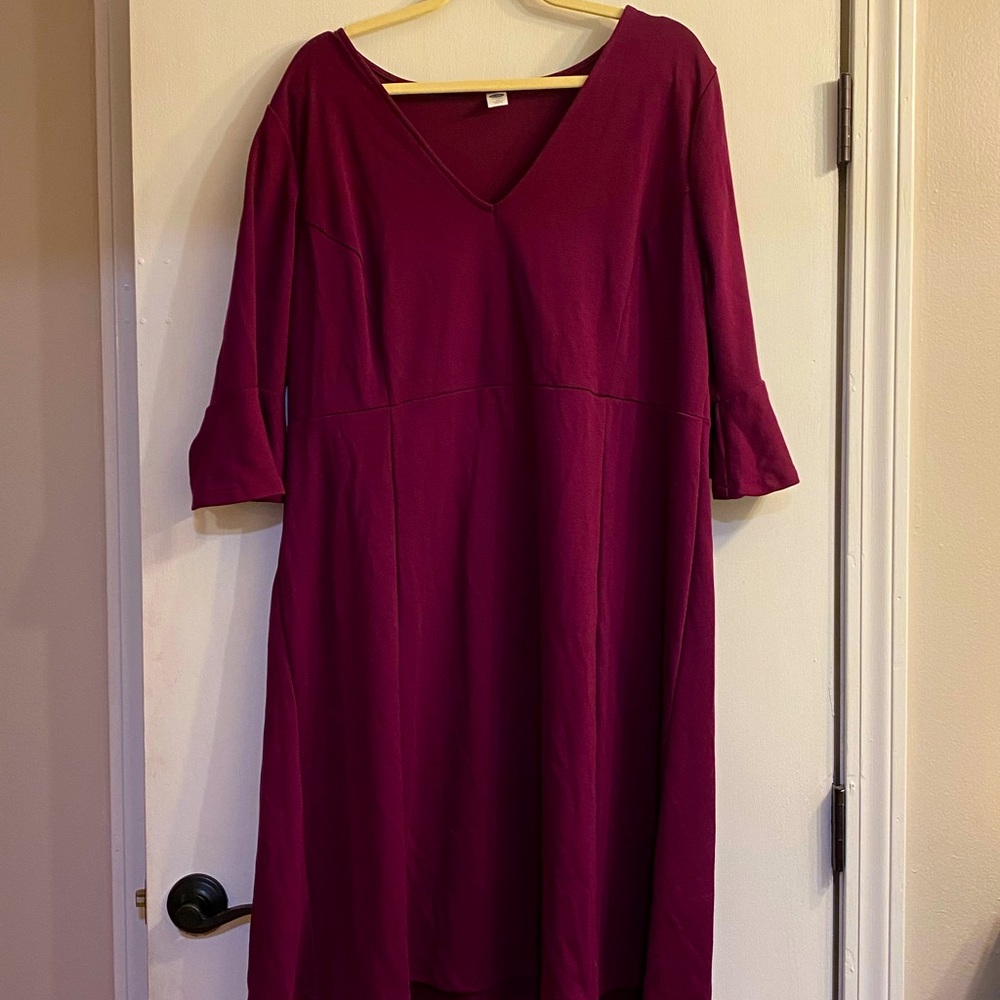 Old Navy NWT 2x bell sleeve dress